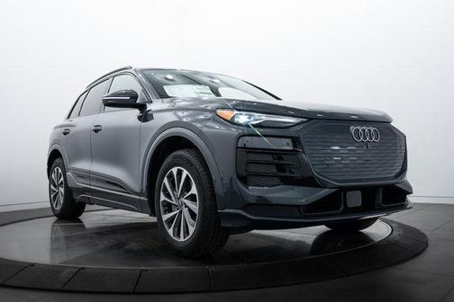 2025 Audi Q6 e-tron Premium