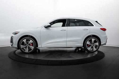 2025 Audi SQ5 3.0T Premium Plus