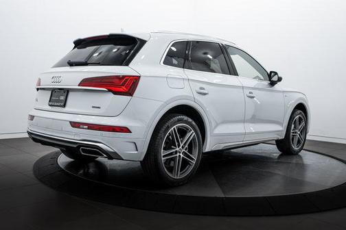 2023 Audi Q5 e 55 S line Premium Plus
