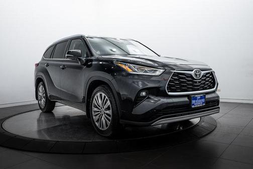 2021 Toyota Highlander Platinum