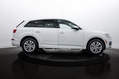 2019 Audi Q7 55 Premium
