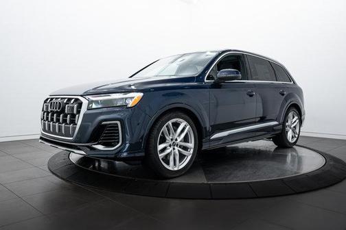 2025 Audi Q7 55 Premium Plus
