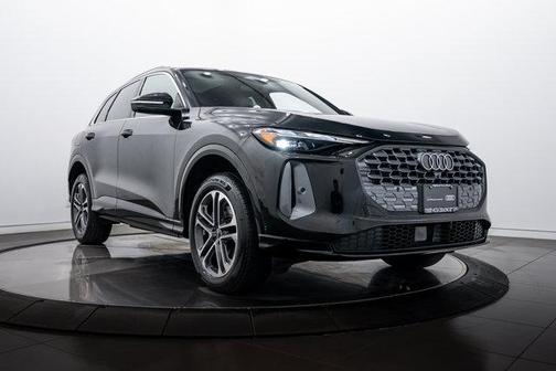 2025 Audi Q5 Premium