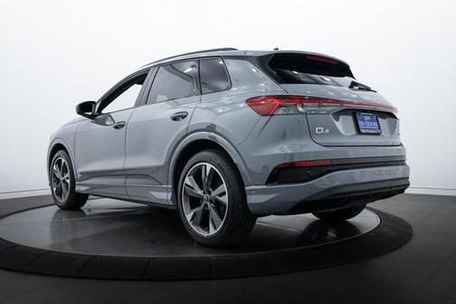2024 Audi Q4 e-tron Premium Plus