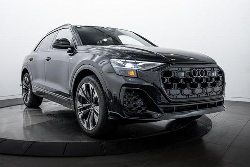 2025 Audi Q8 55 Premium Plus