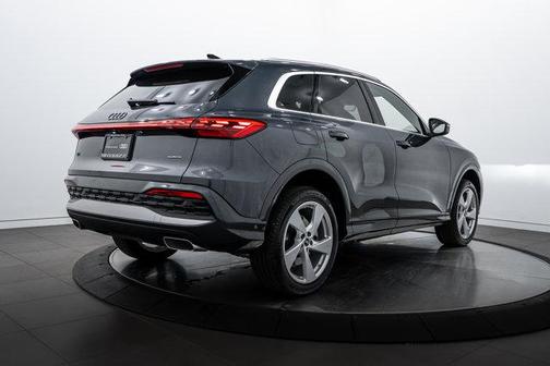 2025 Audi Q5 Premium Plus
