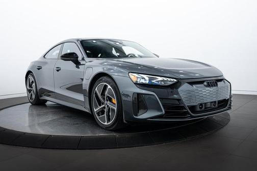 2024 Audi RS e-tron GT quattro