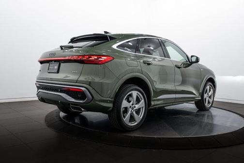 2025 Audi Q5 Premium Plus