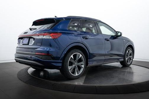 2025 Audi Q4 e-tron Premium Plus