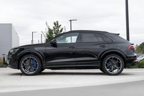2026 Audi RS Q8 4.0T