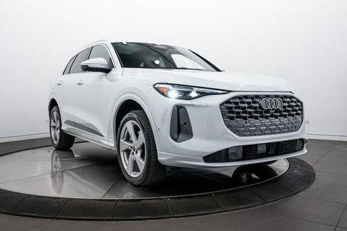 2025 Audi Q5 Premium Plus