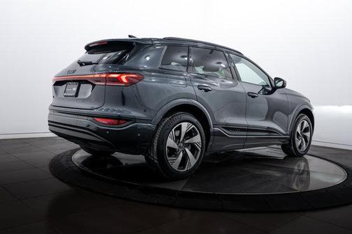 2025 Audi Q6 e-tron Premium