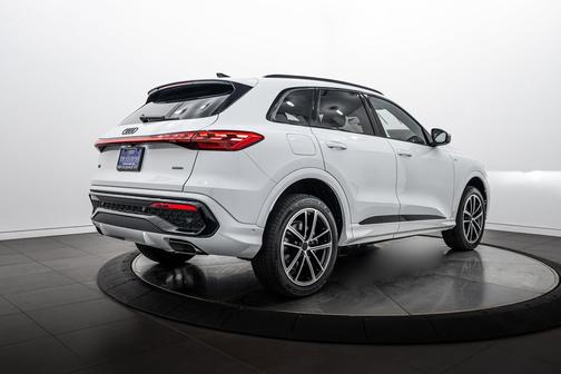 Glacier White 2026 Audi Q5 Premium Plus