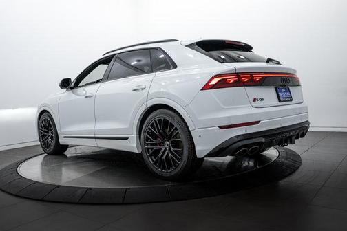 2026 Audi SQ8 4.0T Prestige