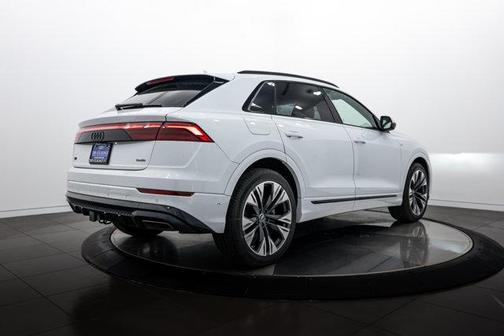 Glacier White 2026 Audi Q8 55 Premium Plus