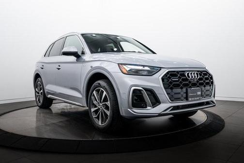 Florett Silver Metallic 2023 Audi Q5 45 S line Premium Plus
