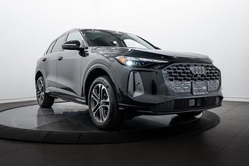 2025 Audi Q5 Premium