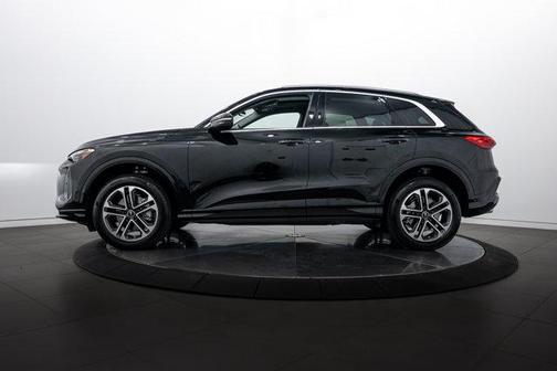 2025 Audi Q5 Premium