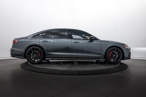 2024 Audi S8 4.0T
