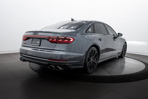 2024 Audi S8 4.0T