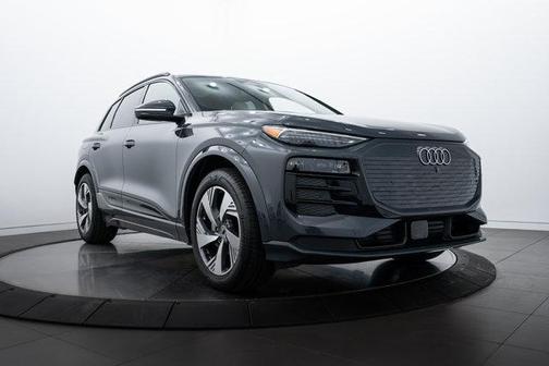 2025 Audi Q6 e-tron Prestige