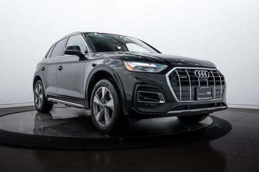 2023 Audi Q5 40 Premium Plus