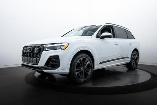 2025 Audi Q7 55 Premium Plus