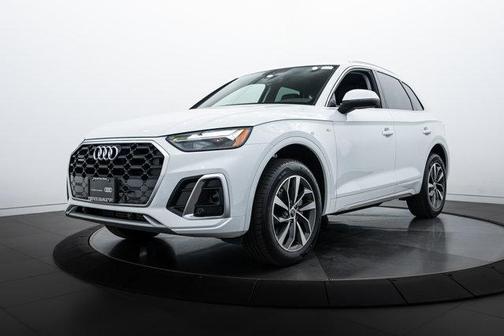 2024 Audi Q5 45 S line Premium