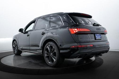 2025 Audi Q7 55 Prestige