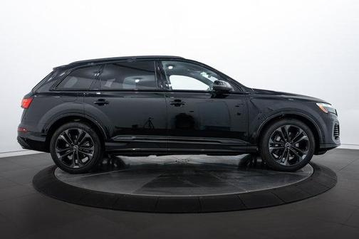 2025 Audi Q7 55 Prestige