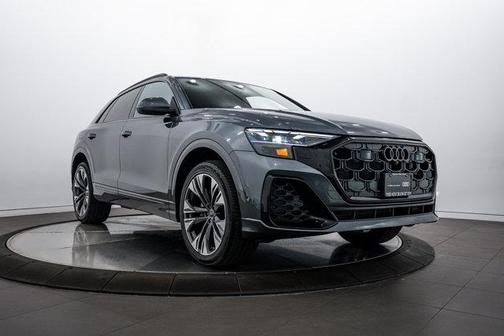 2025 Audi Q8 55 Premium Plus