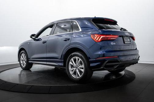 2024 Audi Q3 45 S line Premium Plus