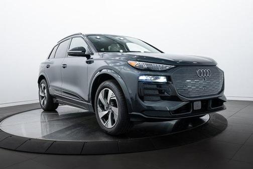 2025 Audi Q6 e-tron Premium Plus