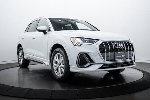 2025 Audi Q3 45 S line Premium Plus