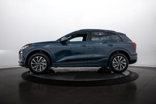 2025 Audi Q6 e-tron Premium