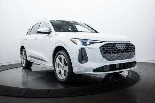 2025 Audi Q5 Premium Plus