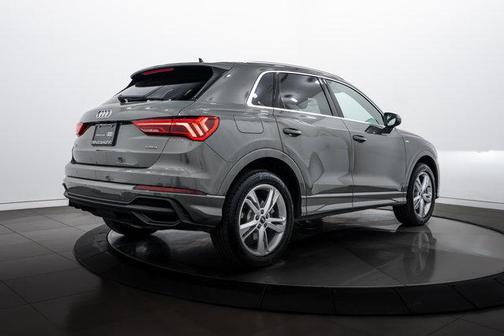 2024 Audi Q3 S line Premium