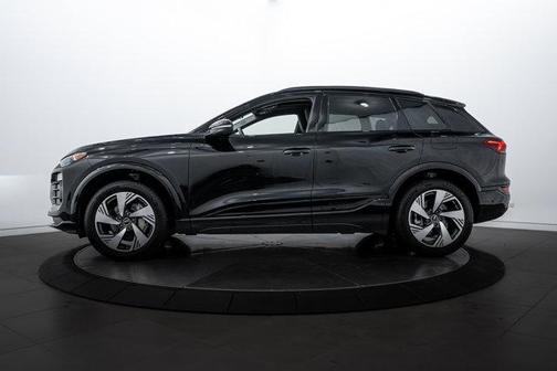 2025 Audi Q6 e-tron Premium Plus