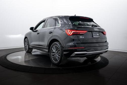 2022 Audi Q3 40 Premium