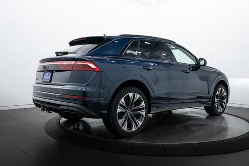2025 Audi Q8 55 Premium Plus