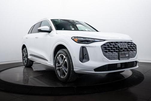 2025 Audi Q5 Premium