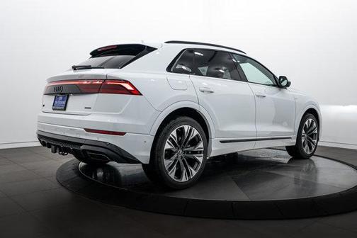 2026 Audi Q8 55 Premium Plus