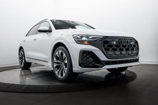 2026 Audi Q8 55 Premium Plus
