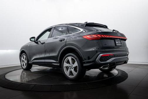 2025 Audi Q5 Premium Plus