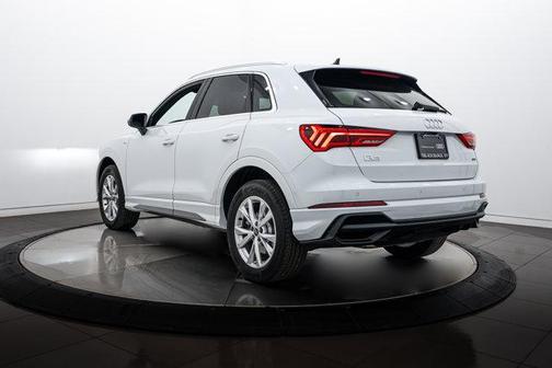 2025 Audi Q3 45 S line Premium Plus