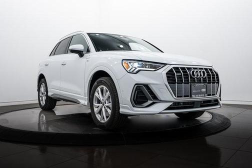 2025 Audi Q3 45 S line Premium Plus