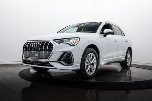 2025 Audi Q3 45 S line Premium Plus