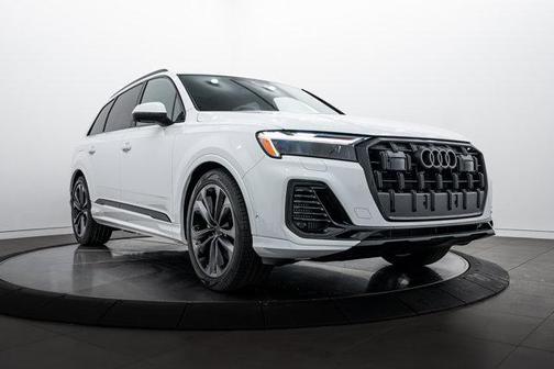 2026 Audi Q7 55 Premium Plus