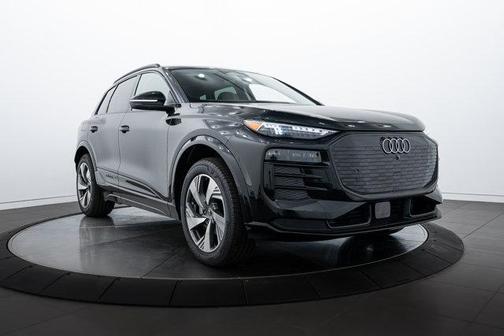 2025 Audi Q6 e-tron Premium Plus