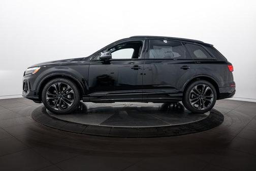 Black 2026 Audi Q7 55 Prestige